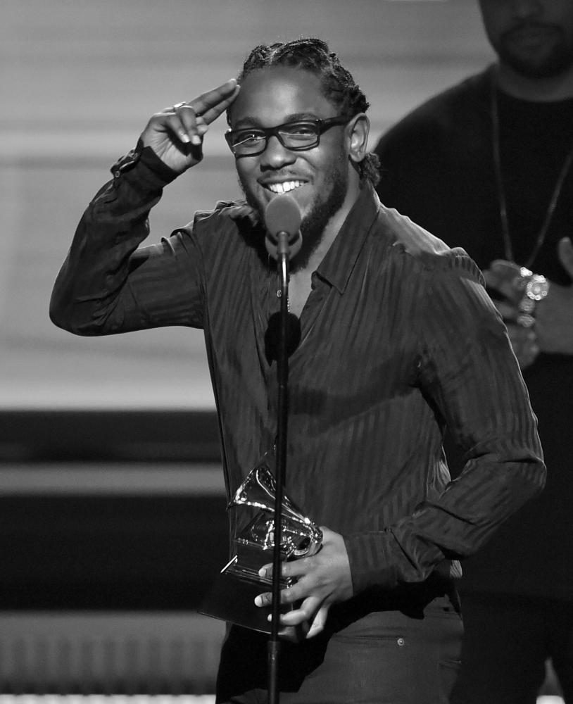 Kendrick receives his seventh Grammy Award in 2016. Bing Images Photo.